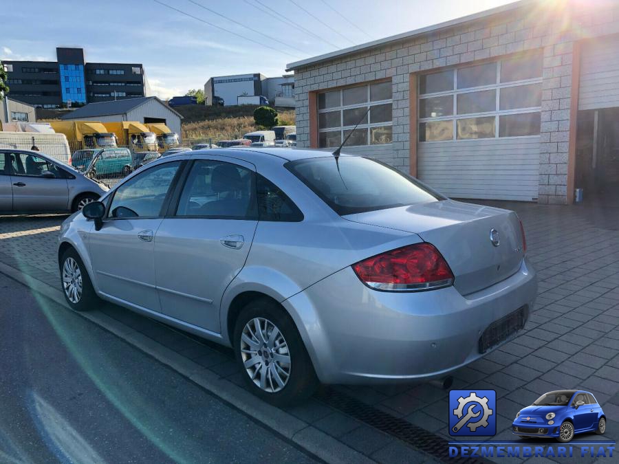 Balamale capota fiat linea 2007