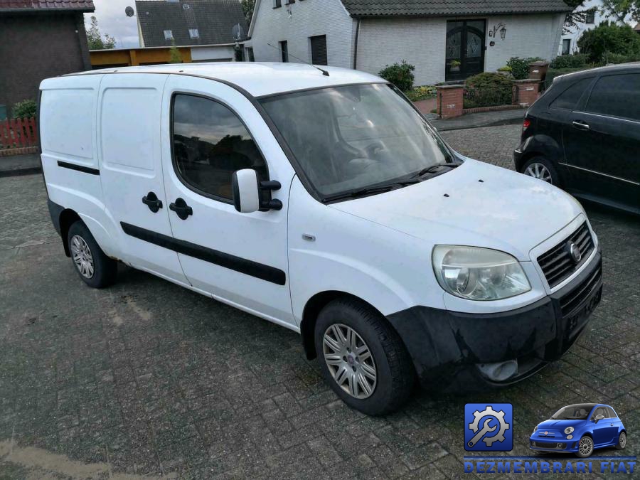 Balamale hayon fiat doblo 2009