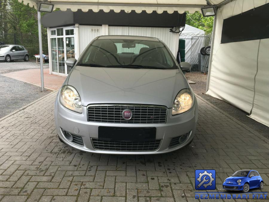 Bara fata fiat linea 2011